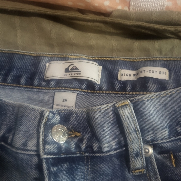 Quicksilver High Waist Cut Off Denim Shorts Size 29 - Picture 3 of 3